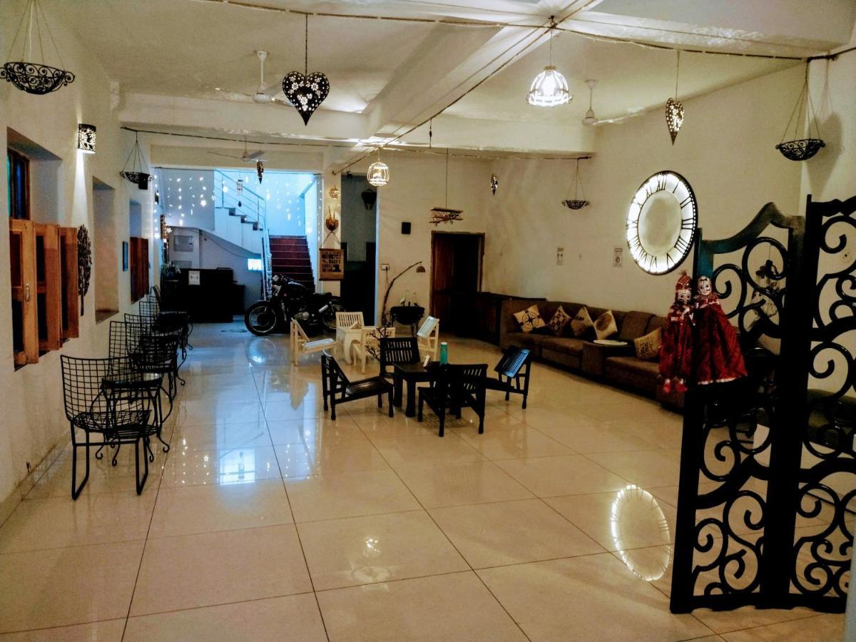 Rangbaari Stays & Cafe Jodhpur  Exteriör bild